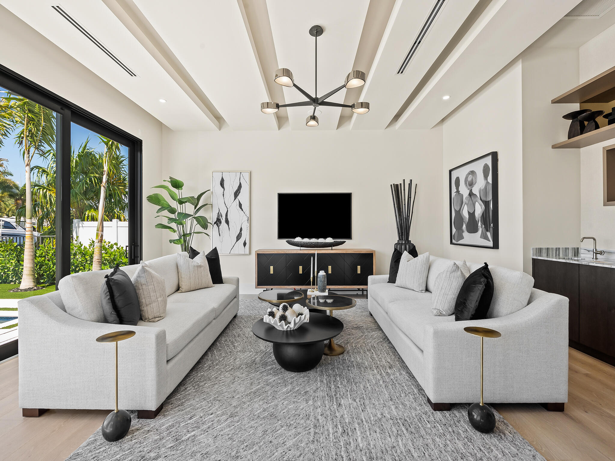 3110 NE 59th Fort Lauderdale, FL 33308