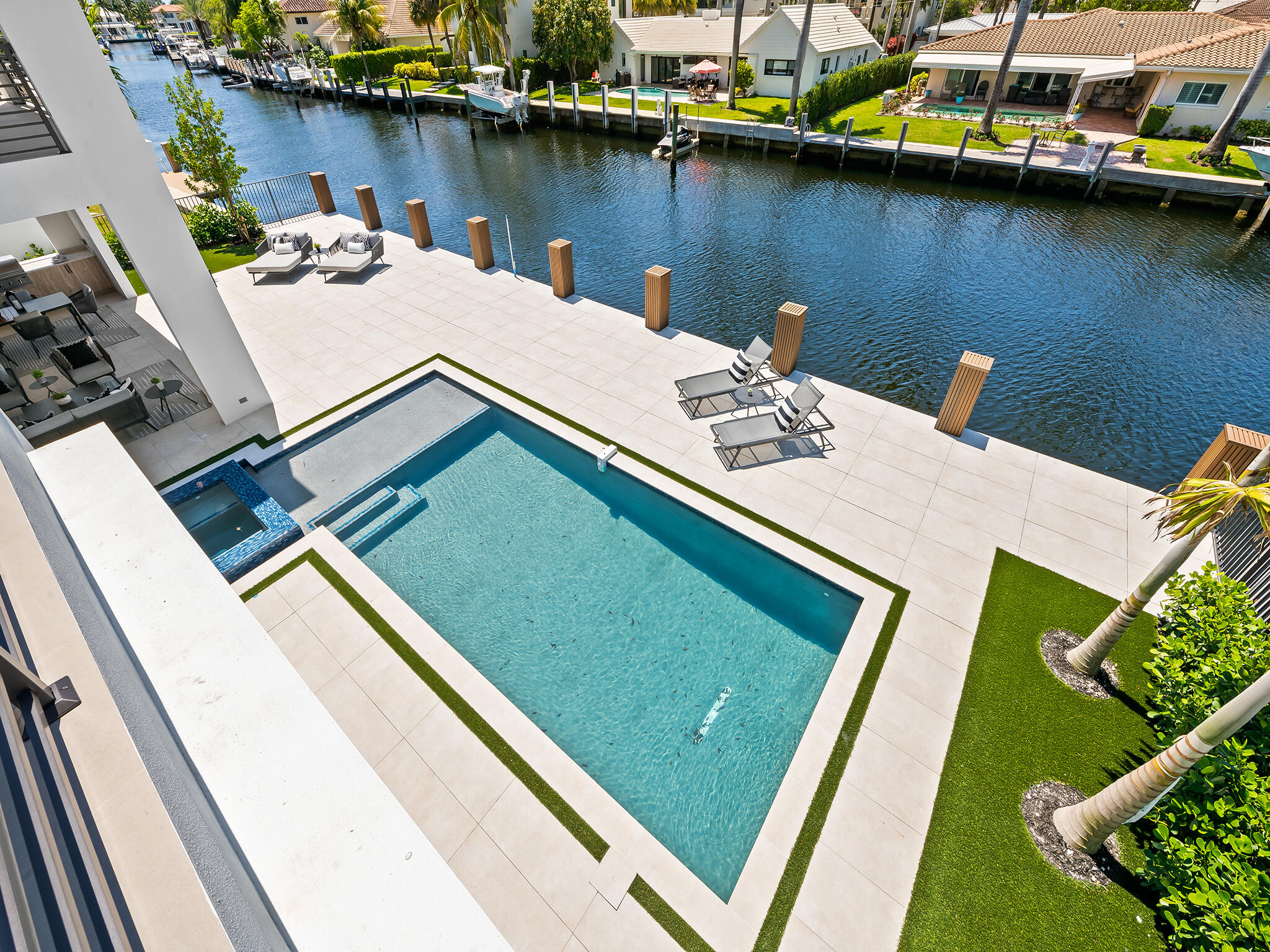 3110 NE 59th Fort Lauderdale, FL 33308