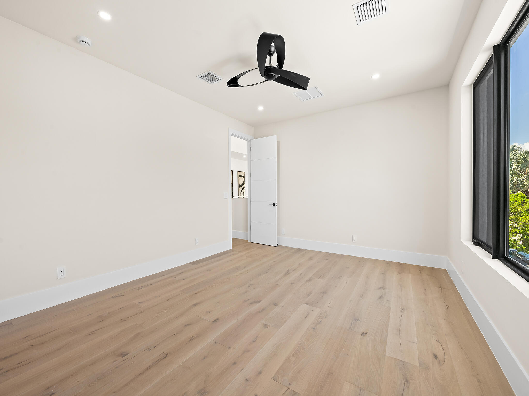 3110 NE 59th Fort Lauderdale, FL 33308