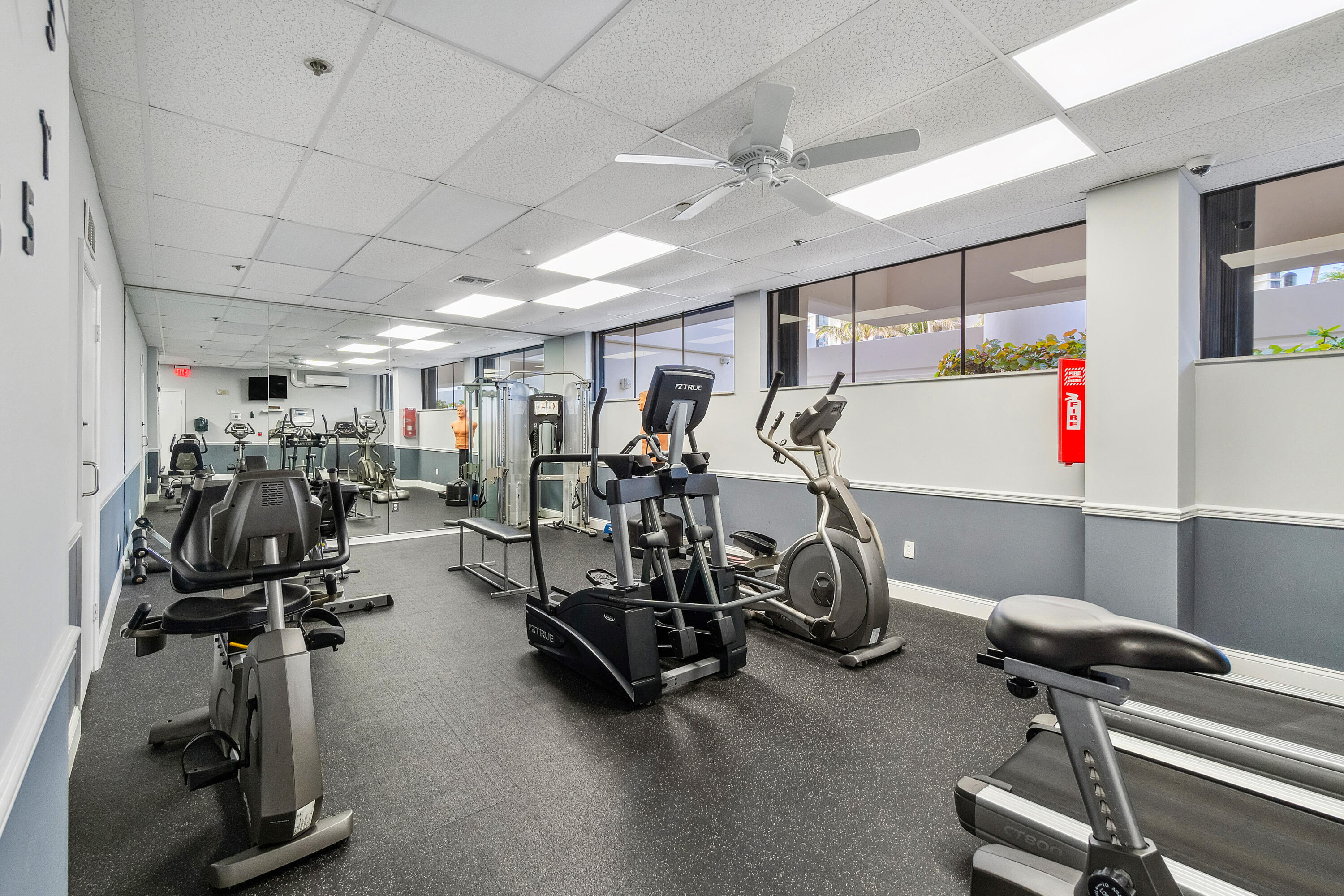 5380 N Ocean #5a Riviera Beach, FL 33404