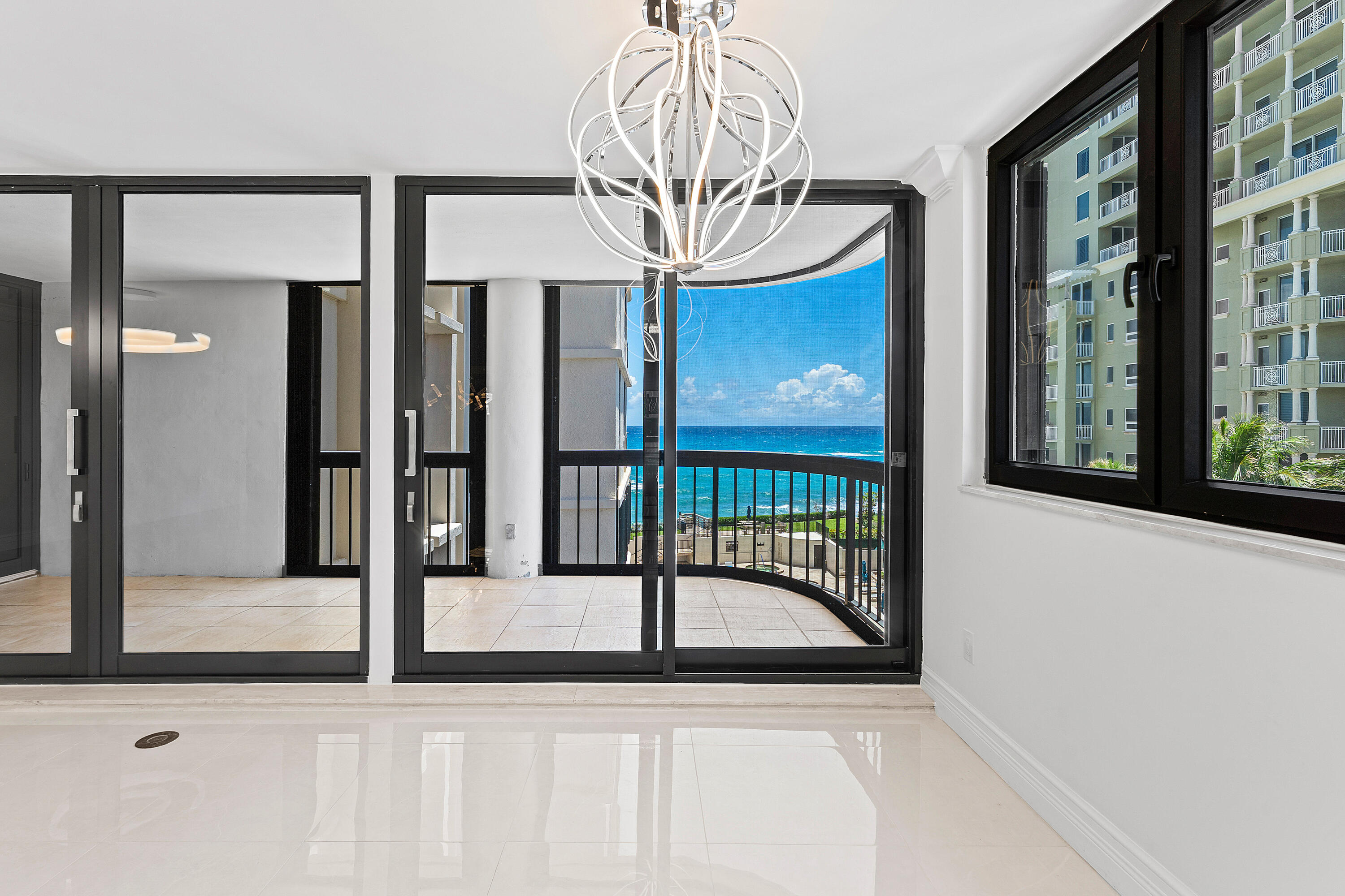 5380 N Ocean #5a Riviera Beach, FL 33404