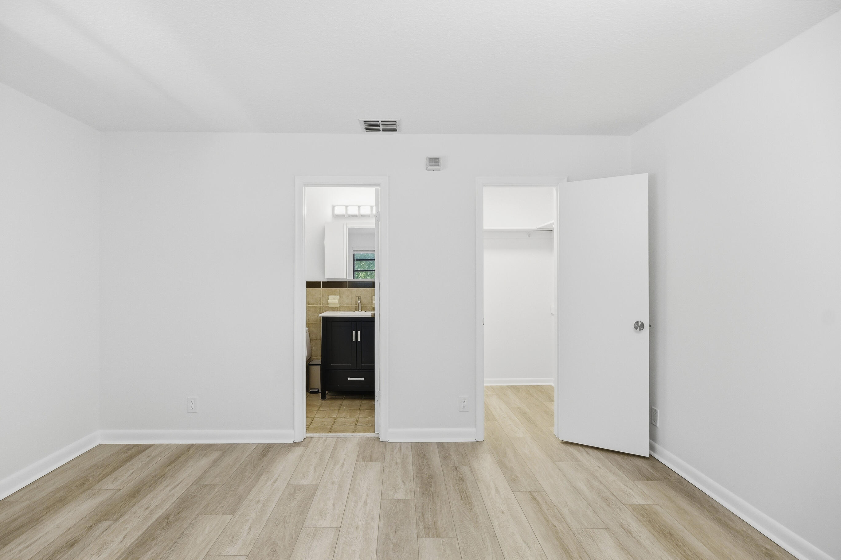 1708 SE 11th Fort Lauderdale, FL 33316