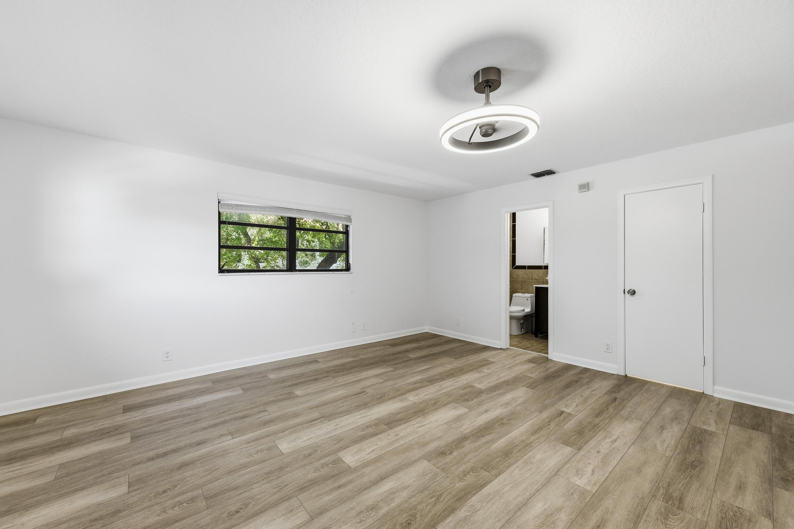 1708 SE 11th Fort Lauderdale, FL 33316