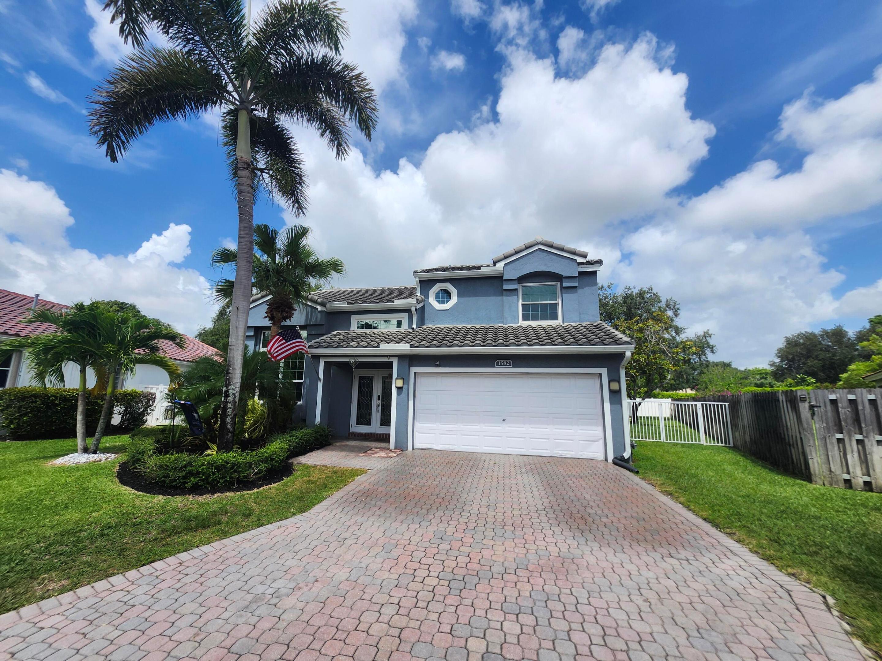 1582 NW 135th