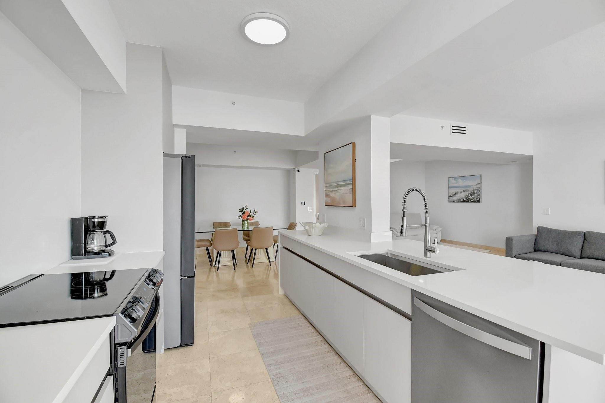 3100 N Ocean #1605 Fort Lauderdale, FL 33308