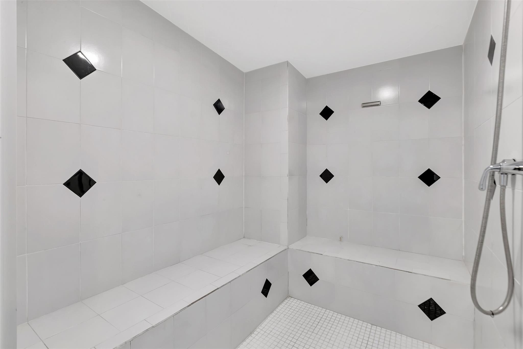 3100 N Ocean #1605 Fort Lauderdale, FL 33308