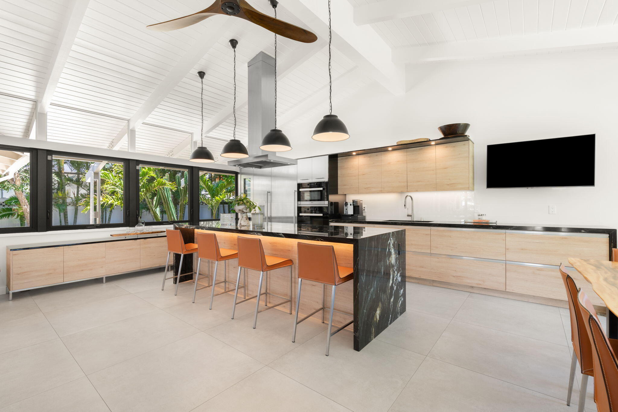 1425 Middle Riv Fort Lauderdale, FL 33304