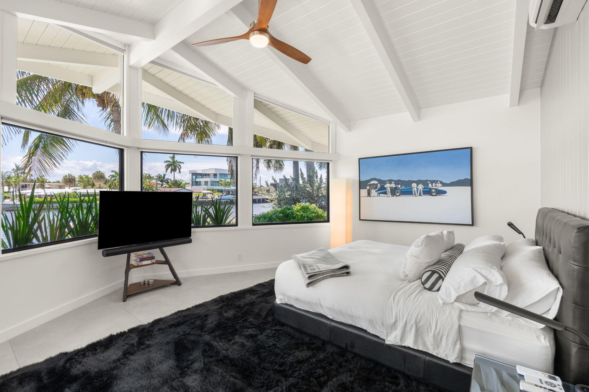 1425 Middle Riv Fort Lauderdale, FL 33304