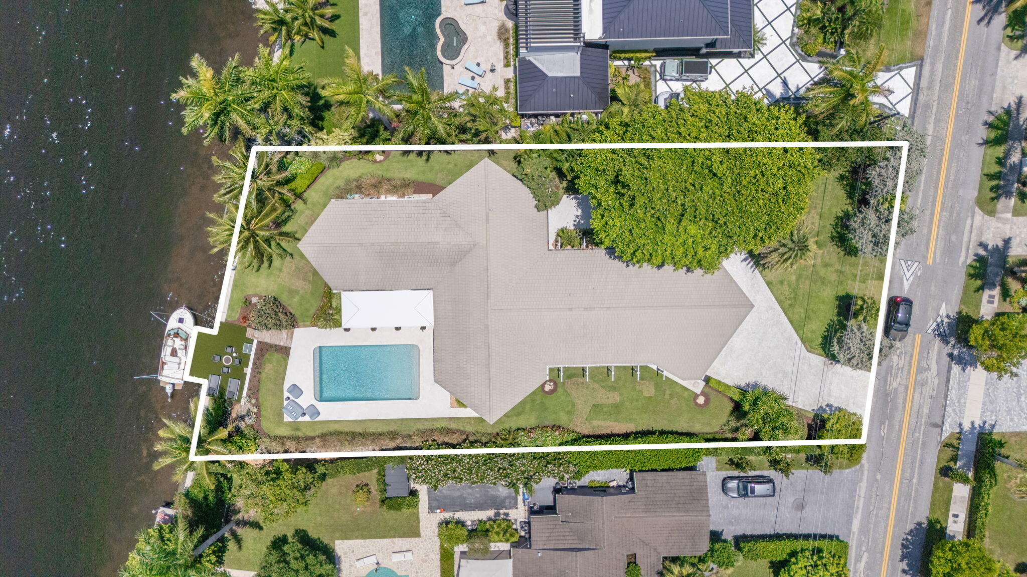 1425 Middle Riv Fort Lauderdale, FL 33304