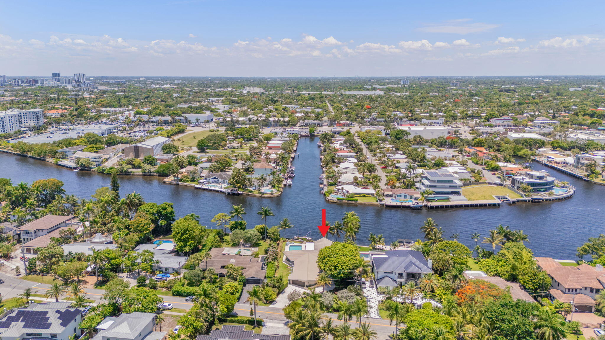 1425 Middle Riv Fort Lauderdale, FL 33304