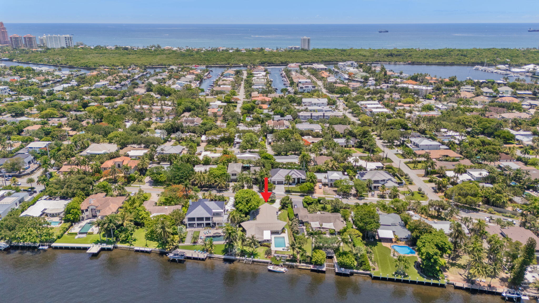 1425 Middle Riv Fort Lauderdale, FL 33304