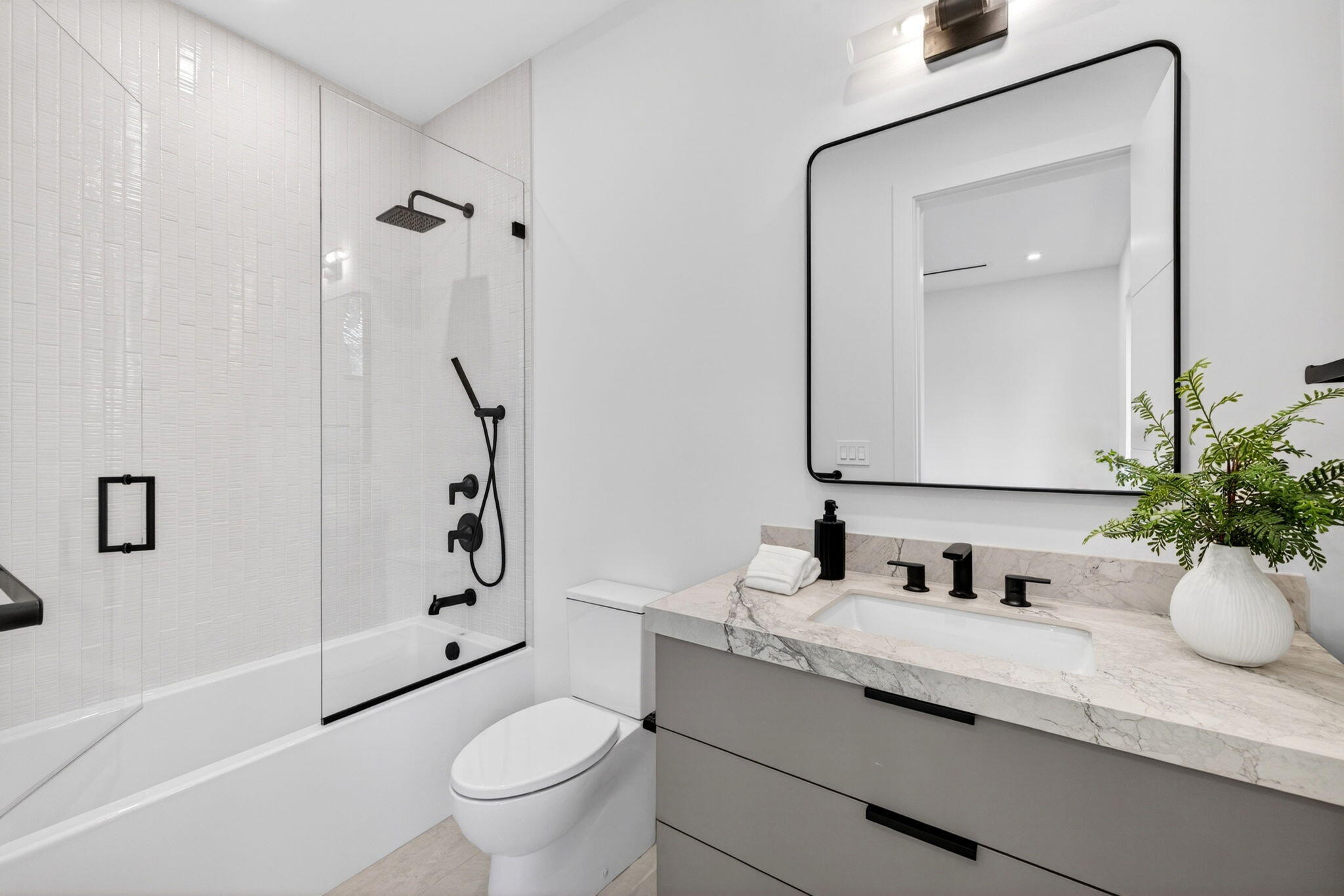 2717 NE 33rd Fort Lauderdale, FL 33306