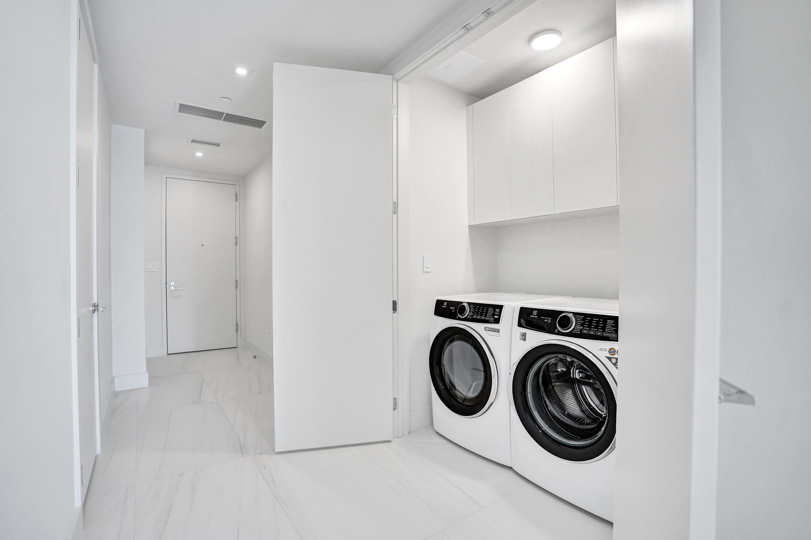 305 Briny #306 Pompano Beach, FL 33062