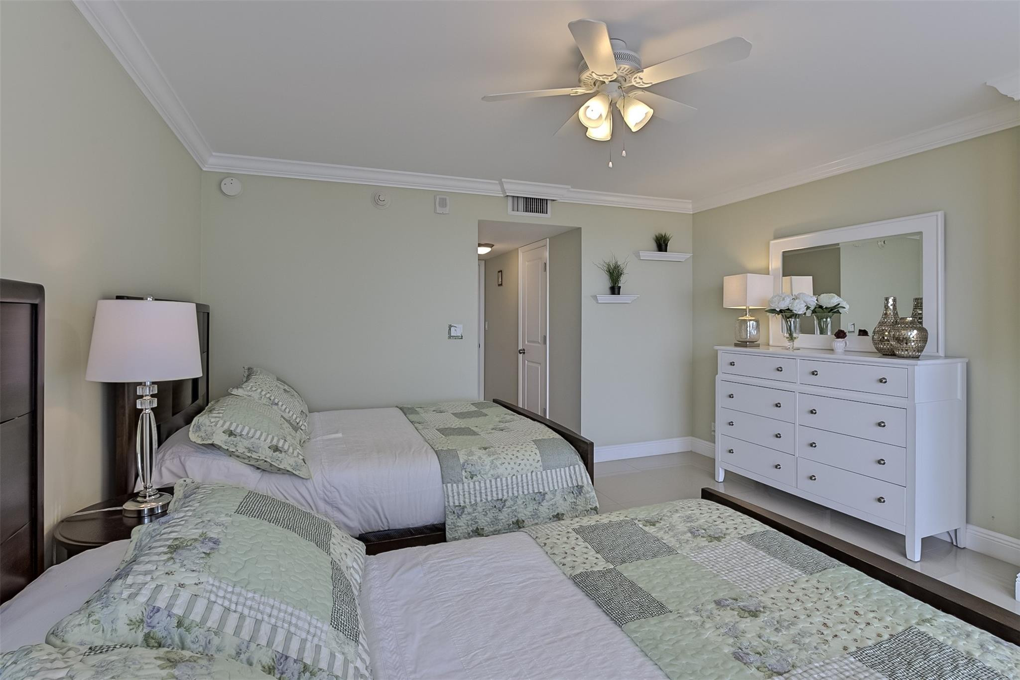 2200 S Ocean #1001 Fort Lauderdale, FL 33316