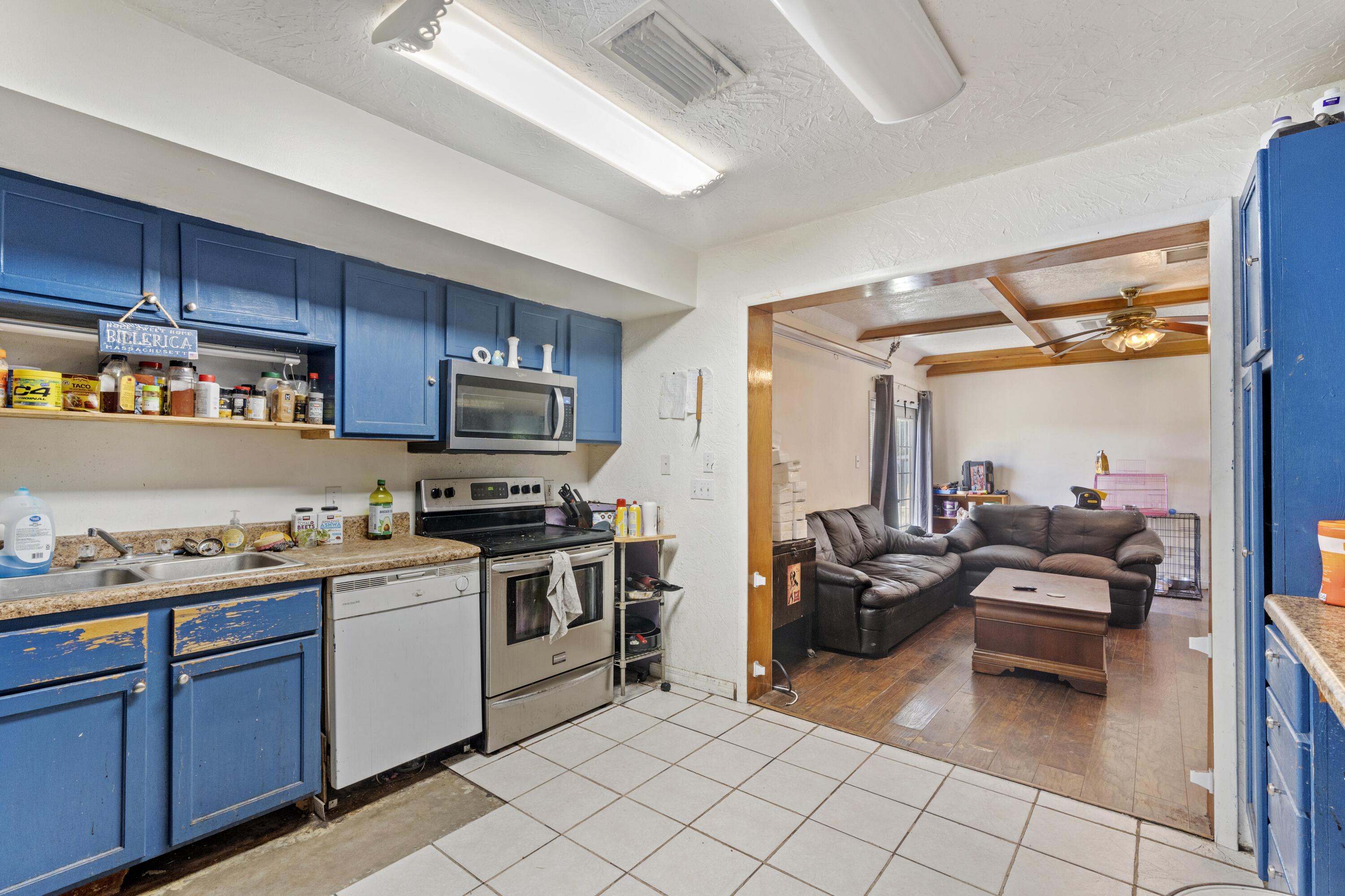 3136 2nd Vero Beach, FL 32968
