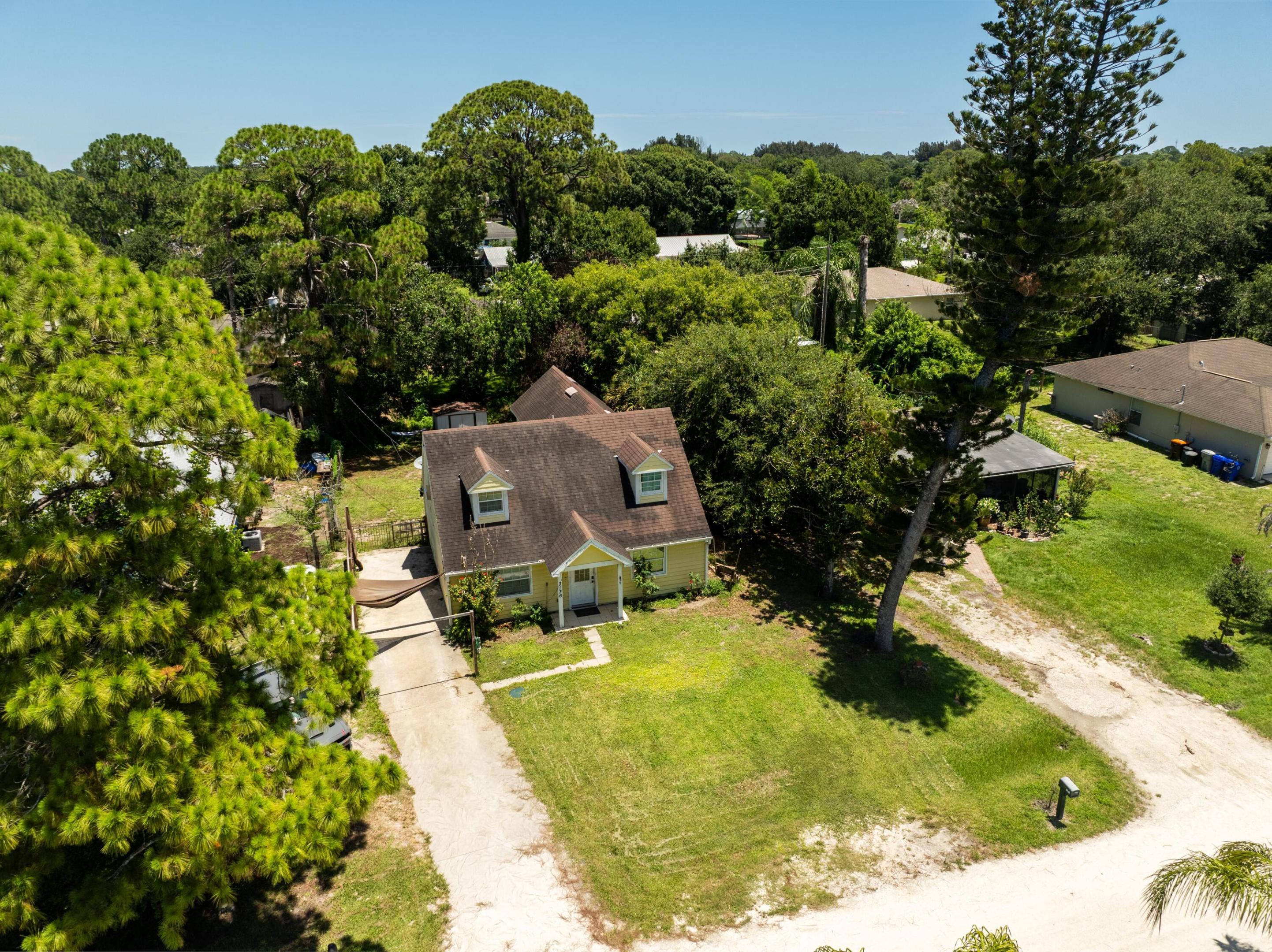 3136 2nd Vero Beach, FL 32968