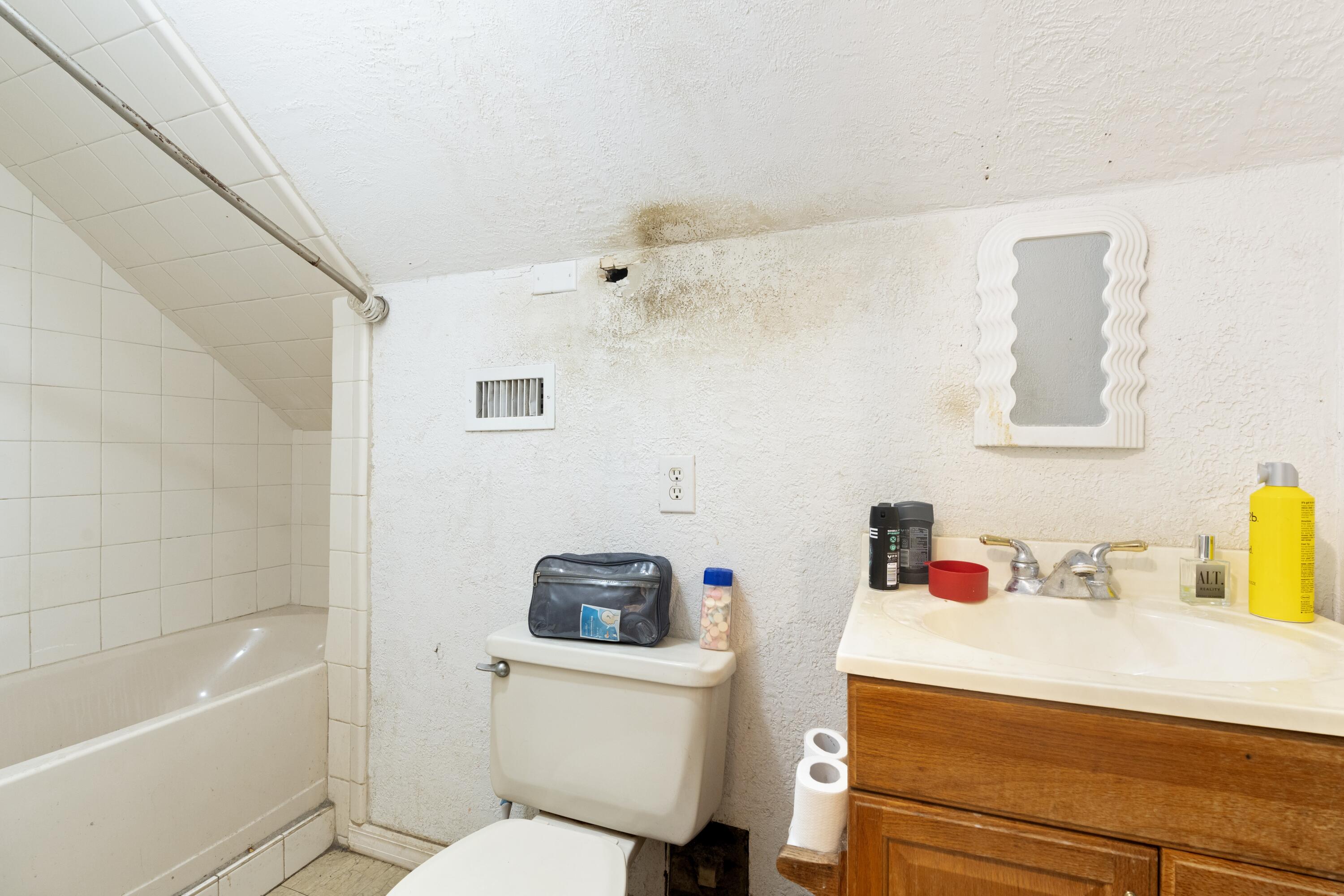 3136 2nd Vero Beach, FL 32968