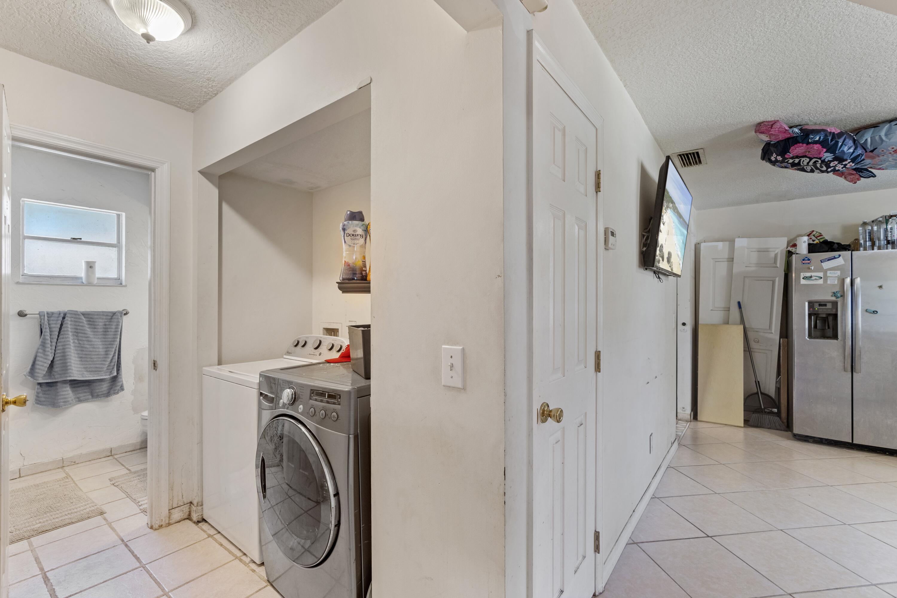 3136 2nd Vero Beach, FL 32968