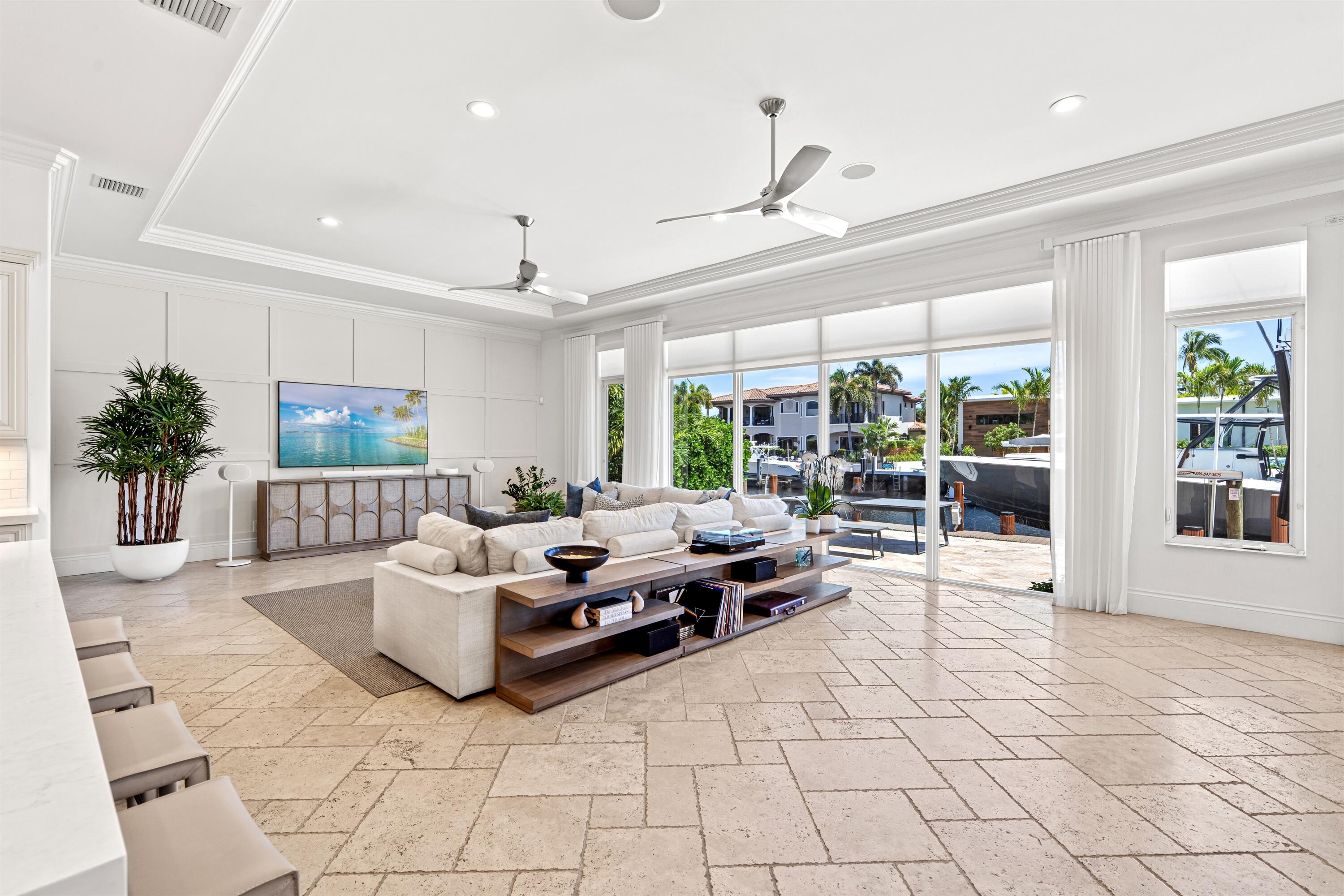 2320 NE 34th Lighthouse Point, FL 33064