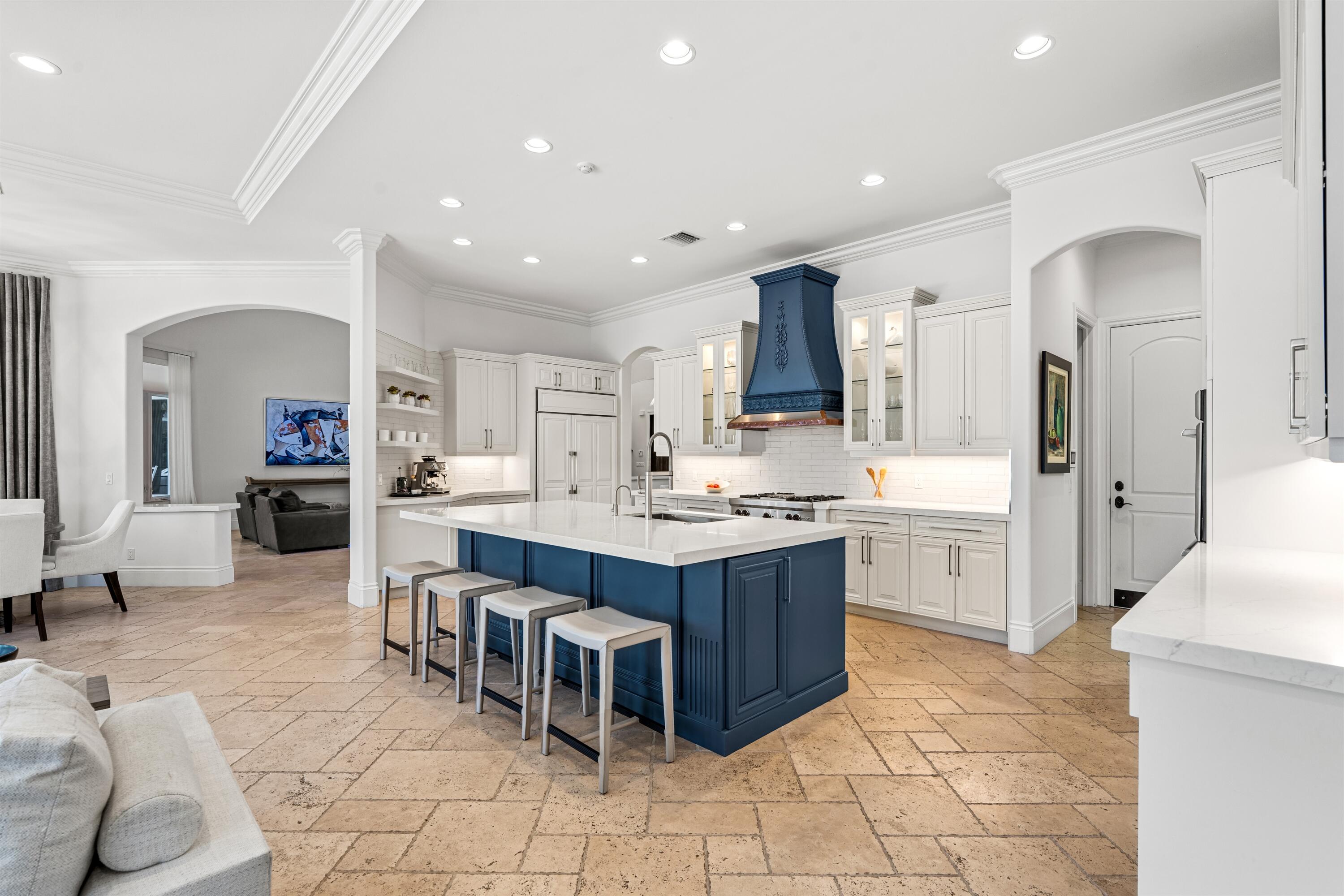 2320 NE 34th Lighthouse Point, FL 33064