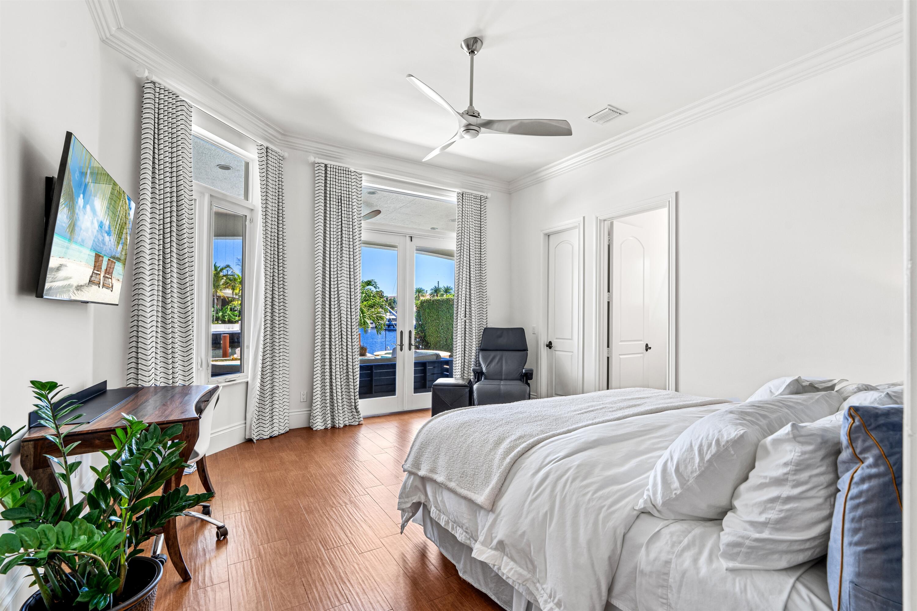 2320 NE 34th Lighthouse Point, FL 33064