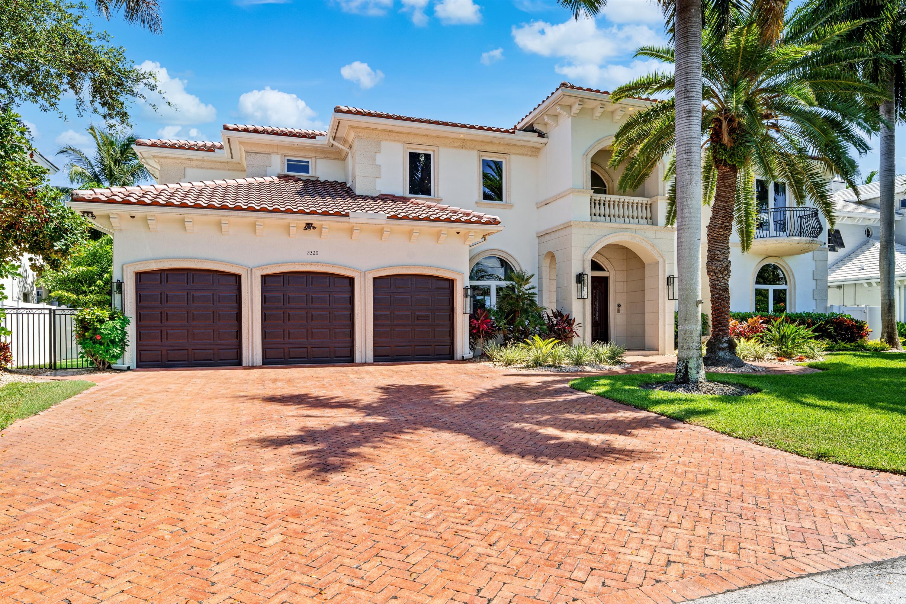 2320 NE 34th Lighthouse Point, FL 33064