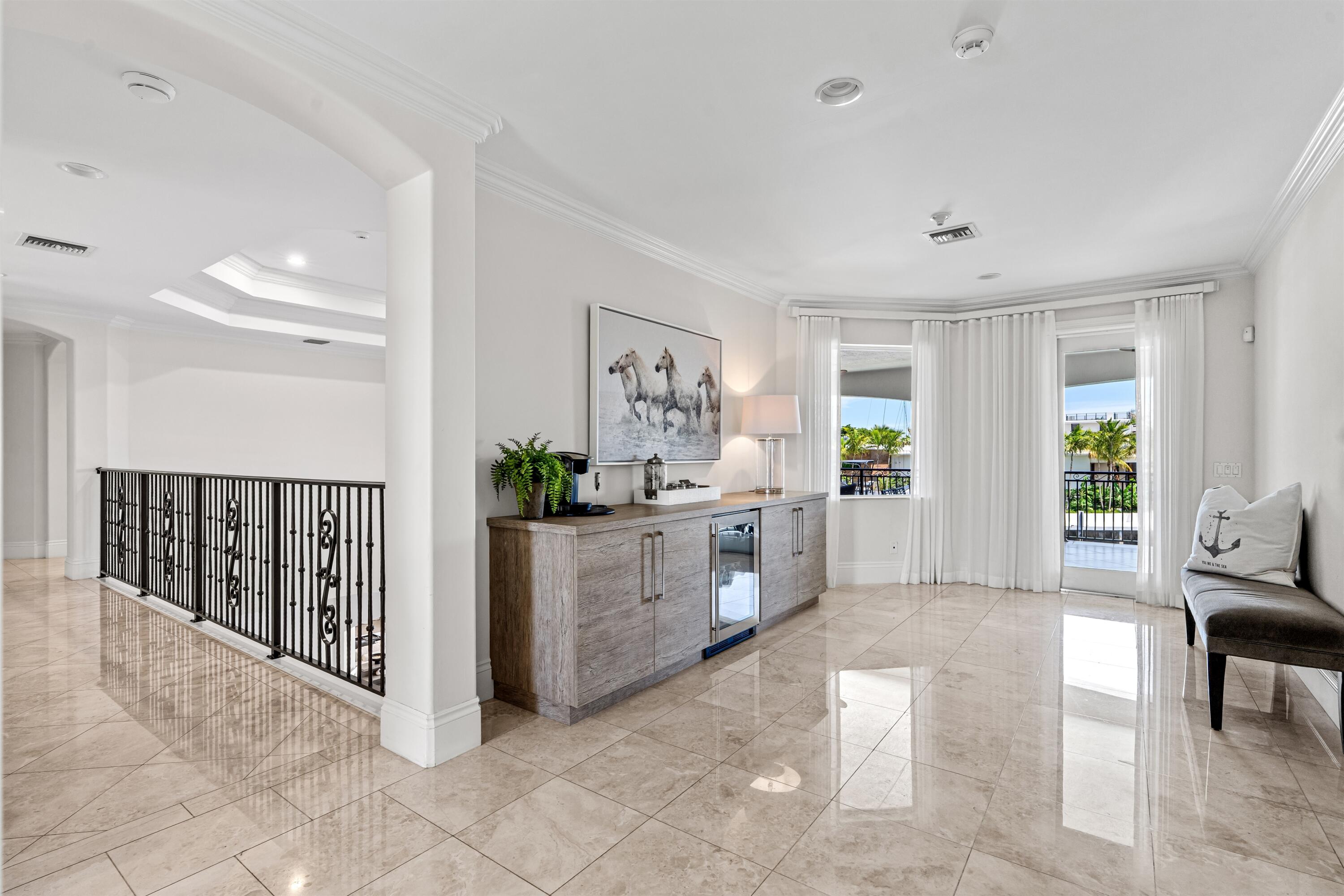 2320 NE 34th Lighthouse Point, FL 33064