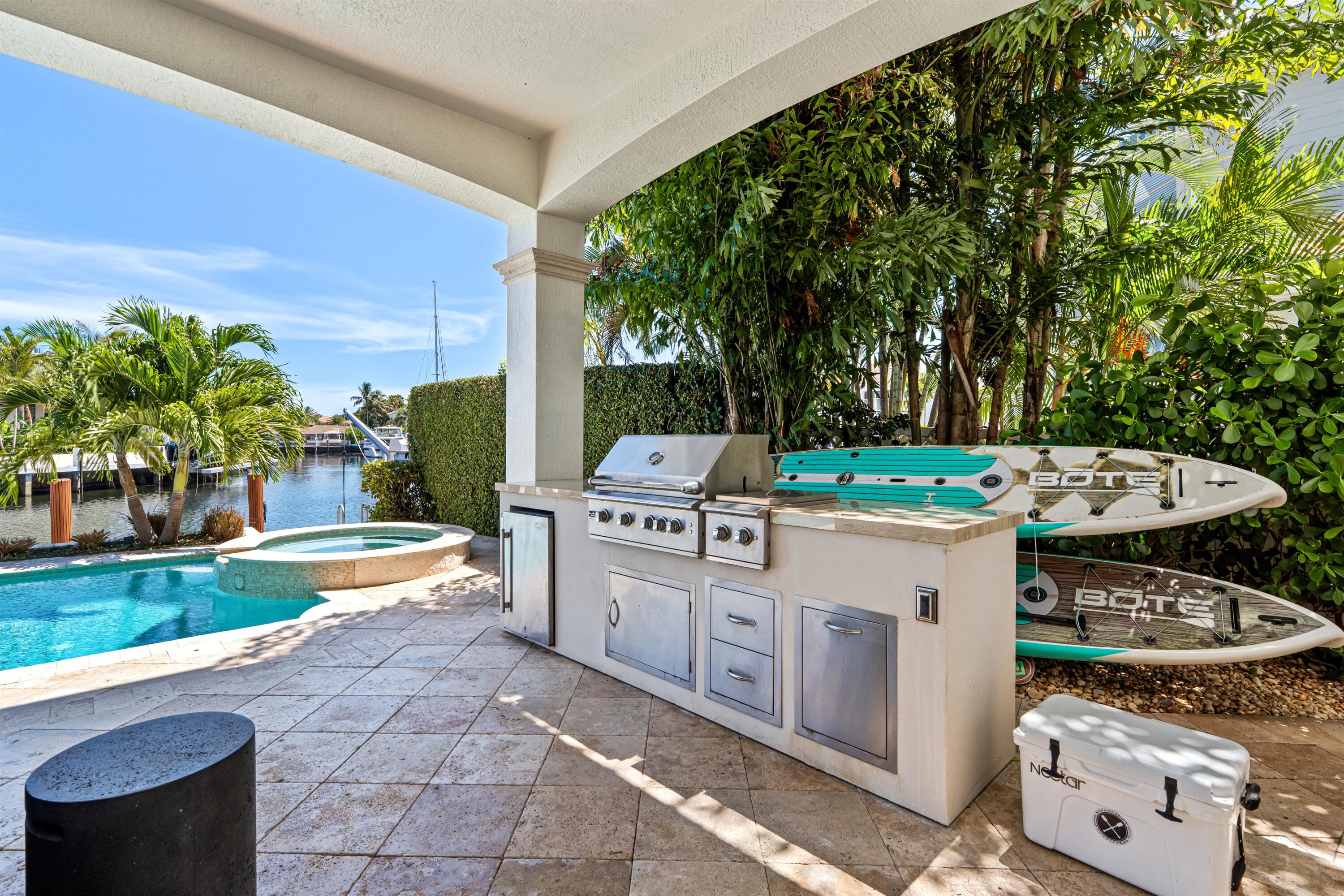 2320 NE 34th Lighthouse Point, FL 33064