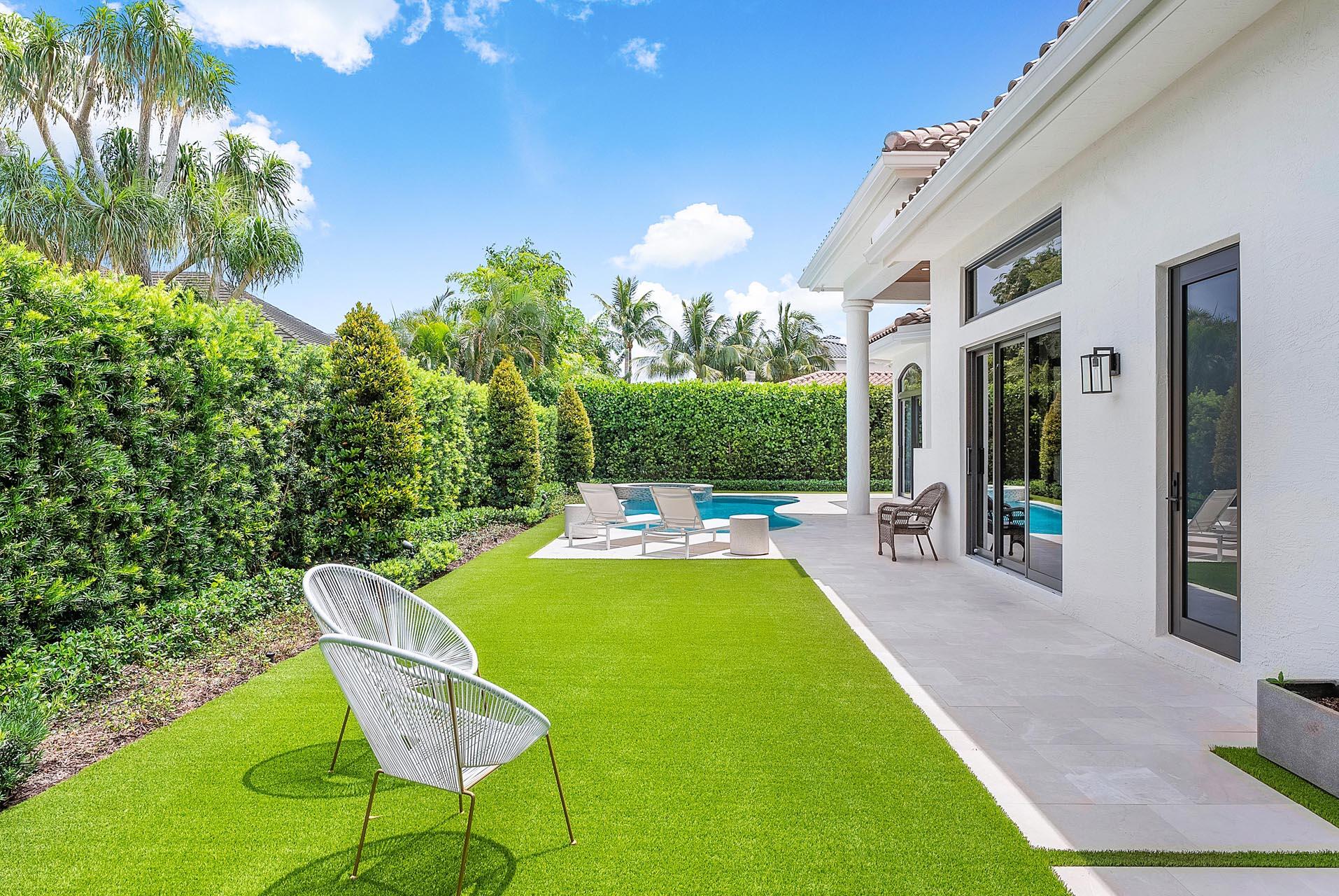 2212 Acorn Palm Rd Boca Raton, FL 33432
