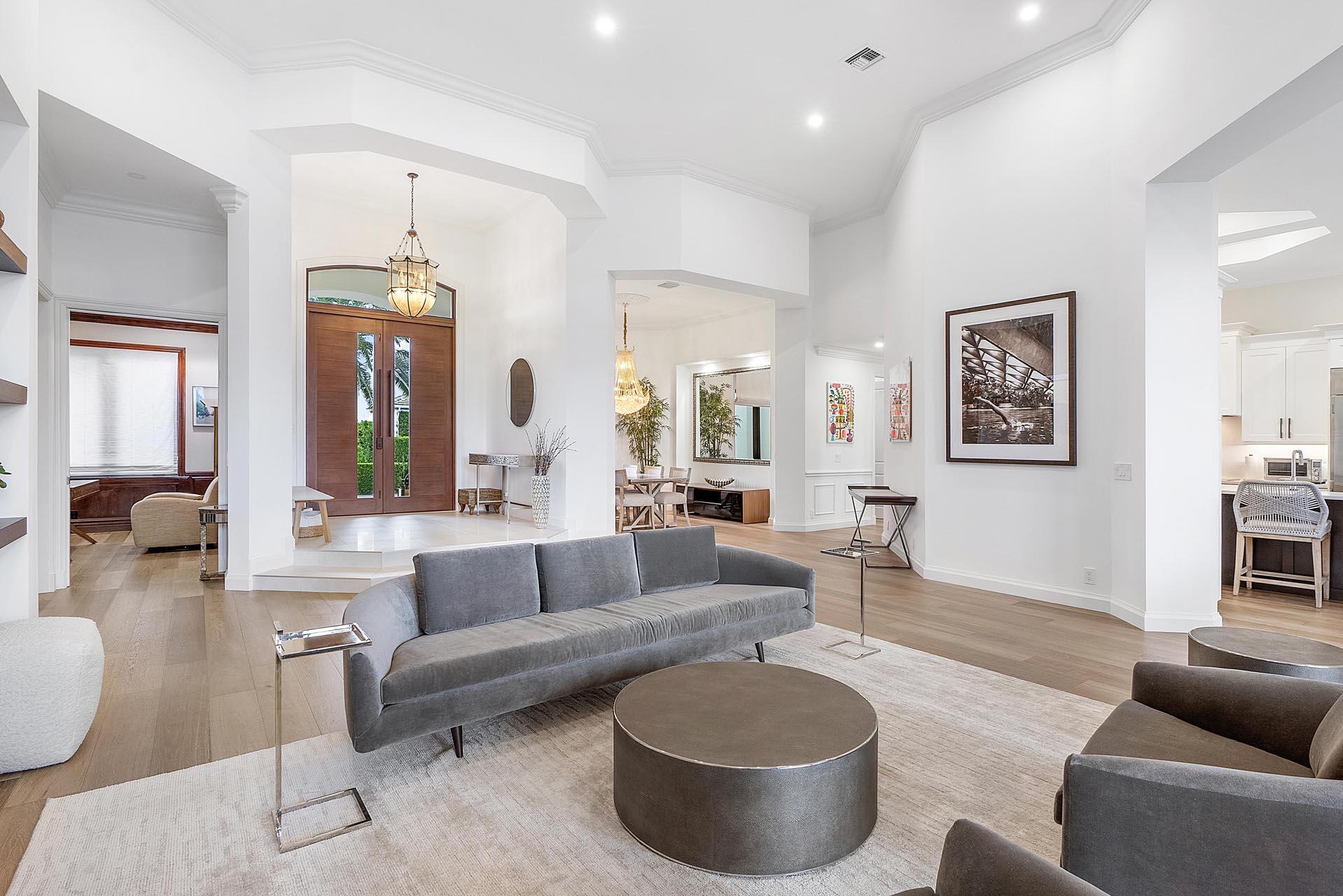 2212 Acorn Palm Rd Boca Raton, FL 33432