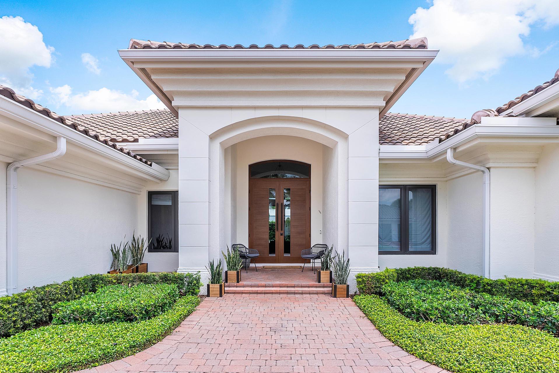 2212 Acorn Palm Rd Boca Raton, FL 33432