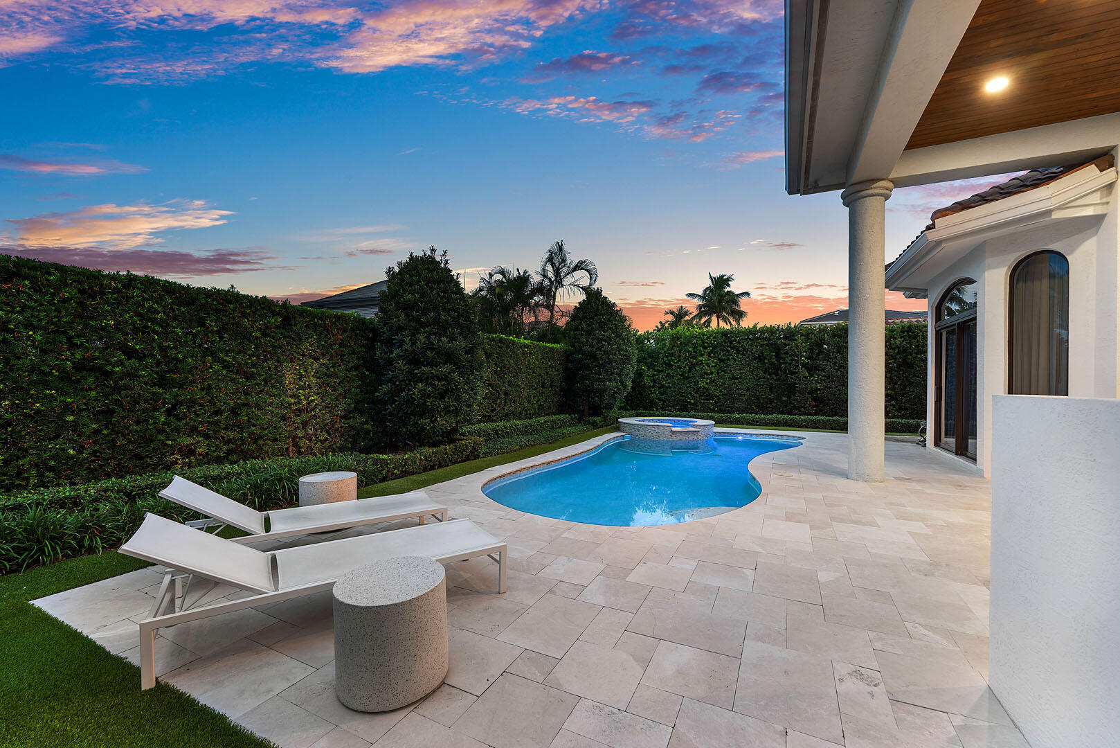 2212 Acorn Palm Rd Boca Raton, FL 33432
