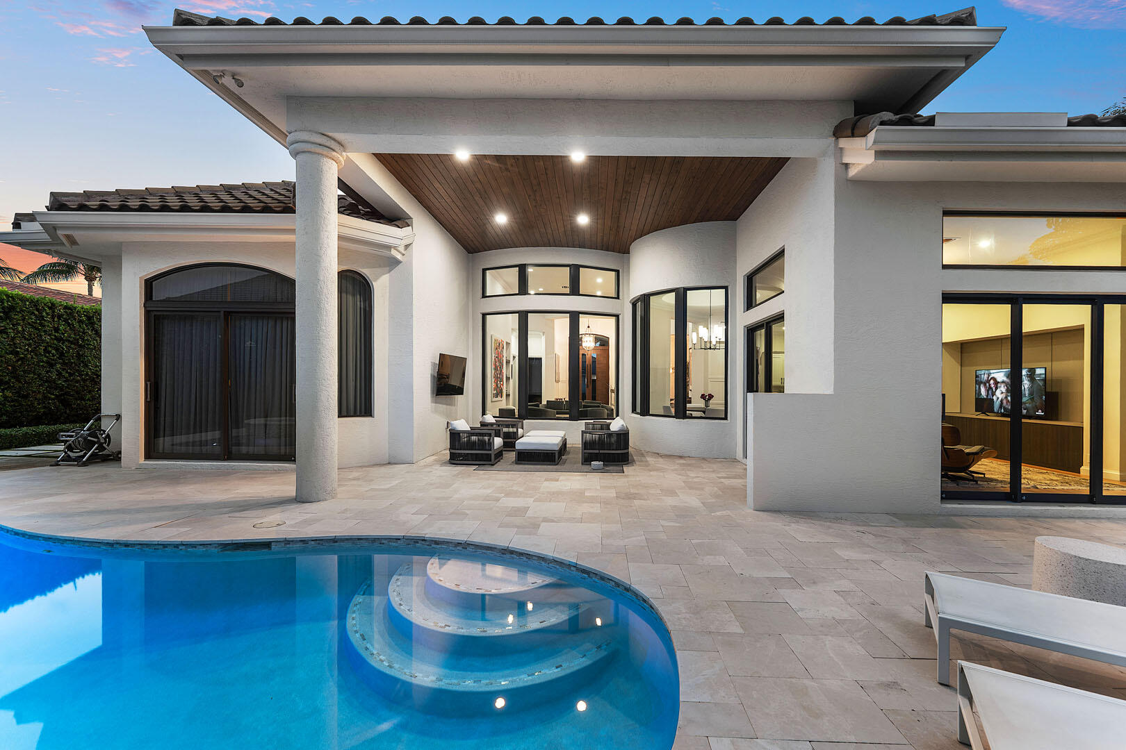 2212 Acorn Palm Rd Boca Raton, FL 33432