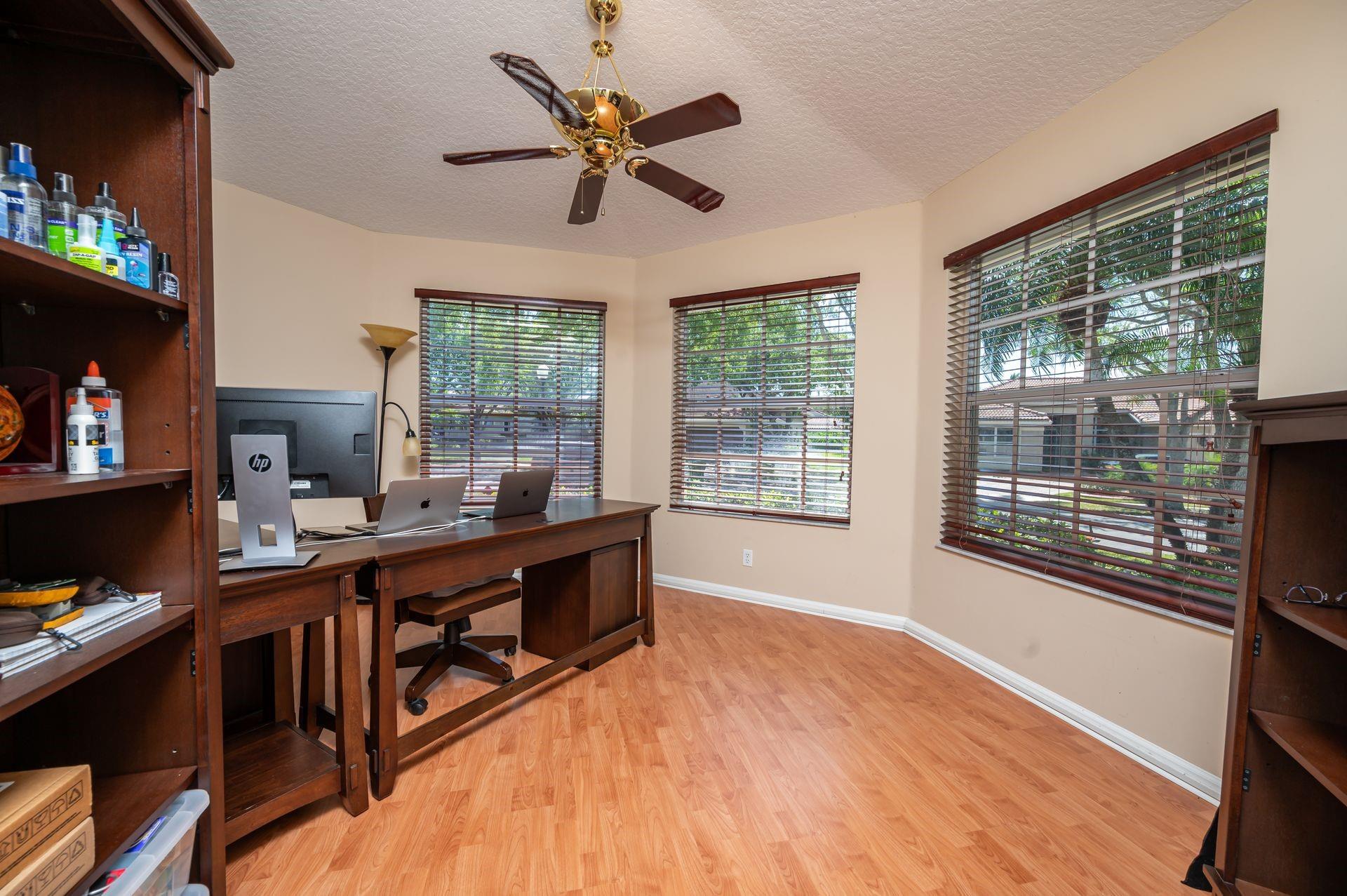 410 Mallard Ln,Weston, FL 33327