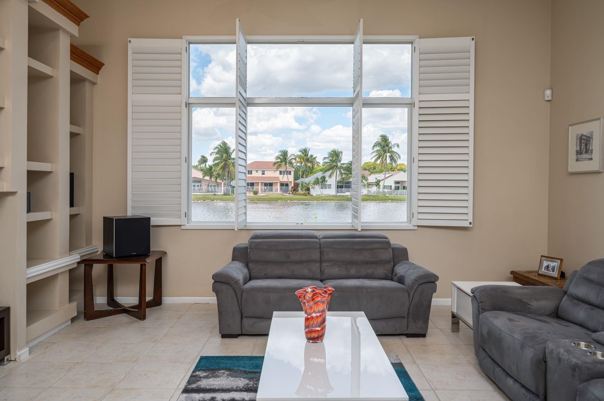 410 Mallard Ln,Weston, FL 33327