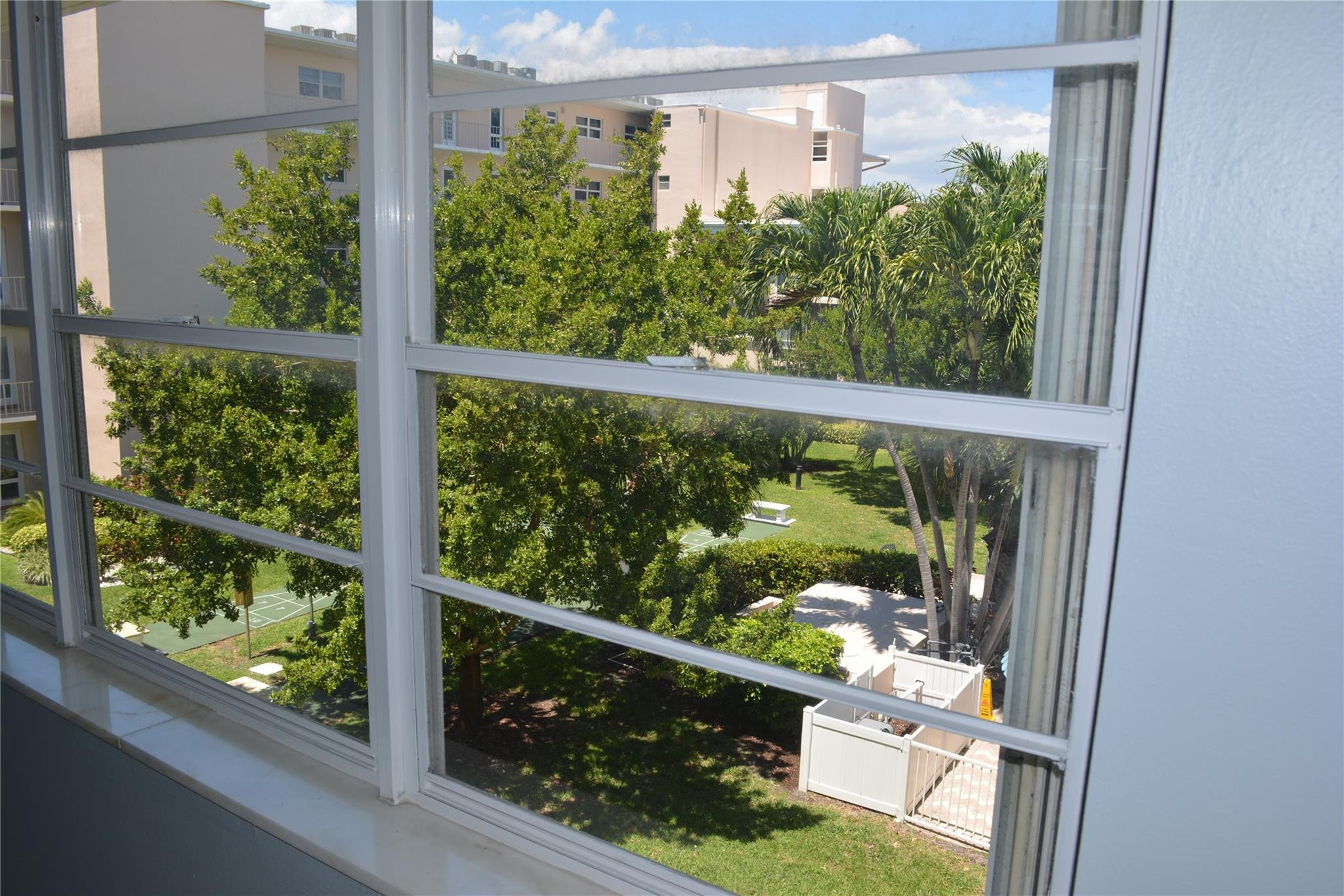 1481 S Ocean #308 Pompano Beach, FL 33062