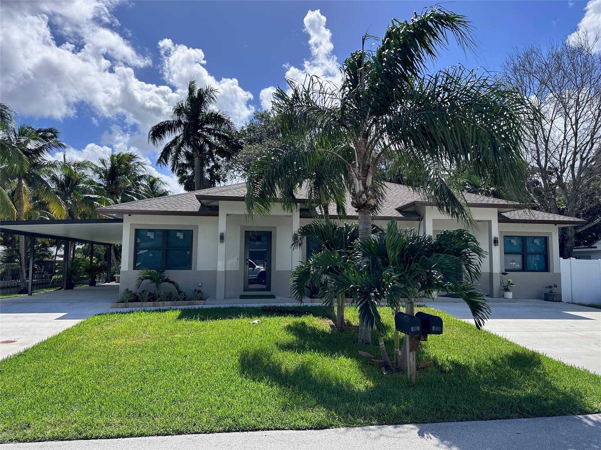 2886 SW 17th St