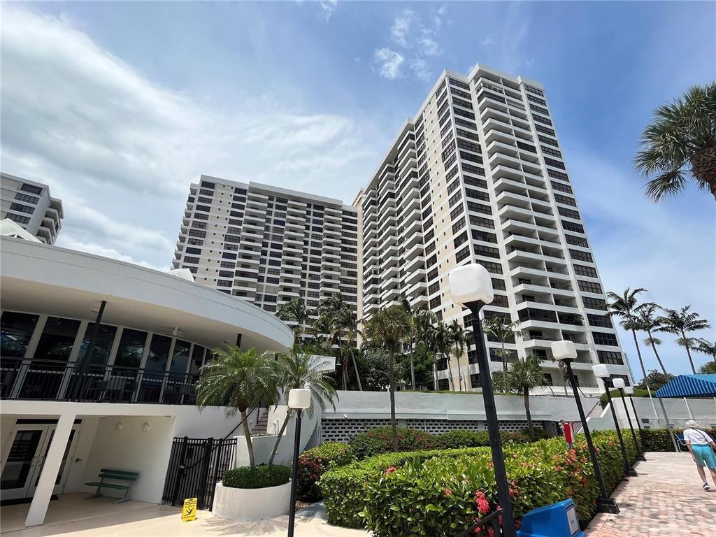2500 Parkview Dr #1618