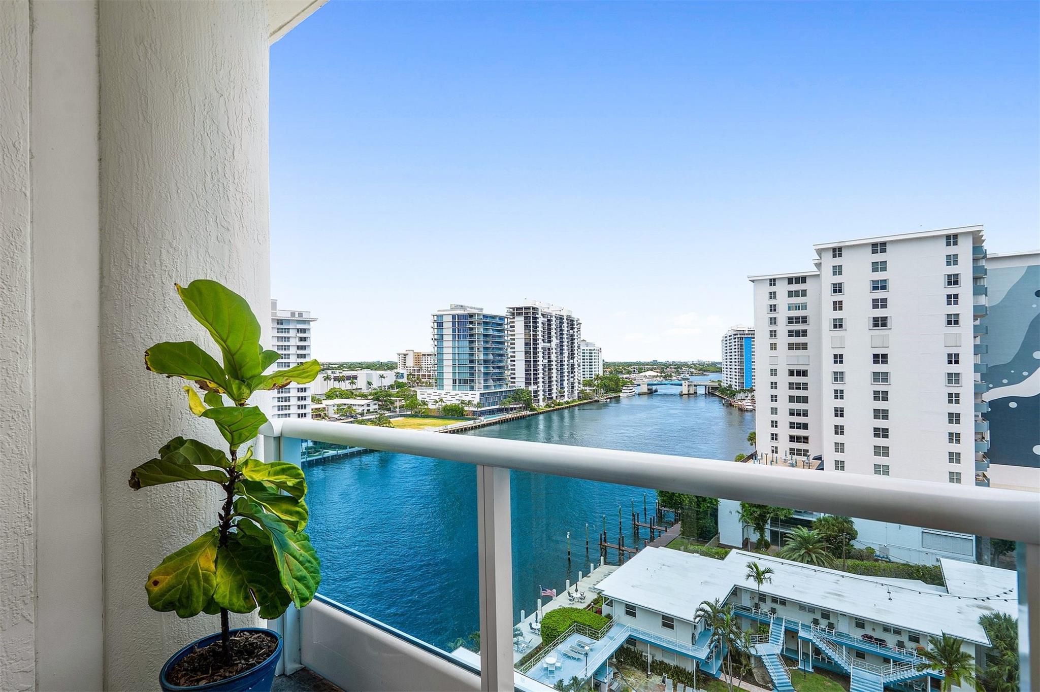 715 Bayshore Dr #1004 Fort Lauderdale, FL 33304