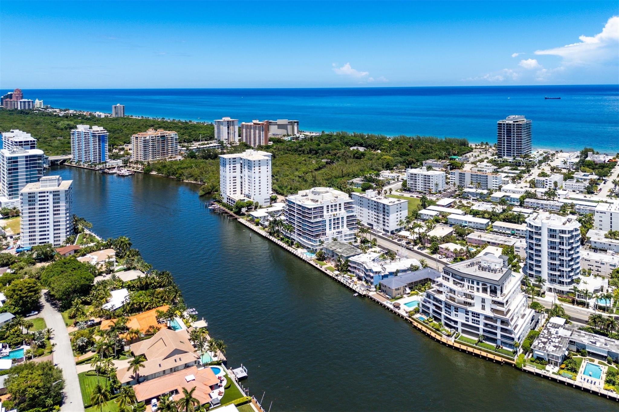 715 Bayshore Dr #1004 Fort Lauderdale, FL 33304