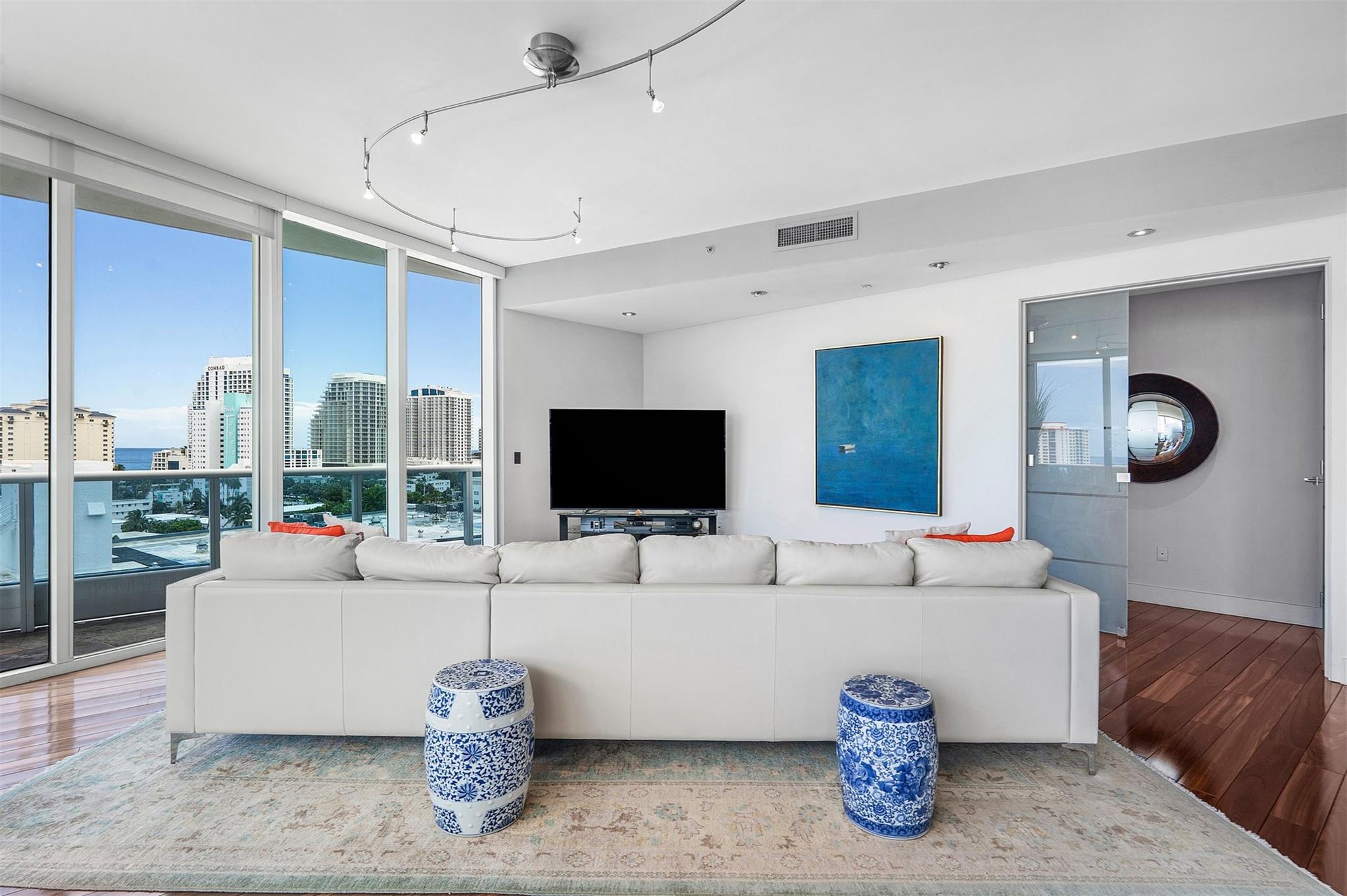 715 Bayshore Dr #1004 Fort Lauderdale, FL 33304