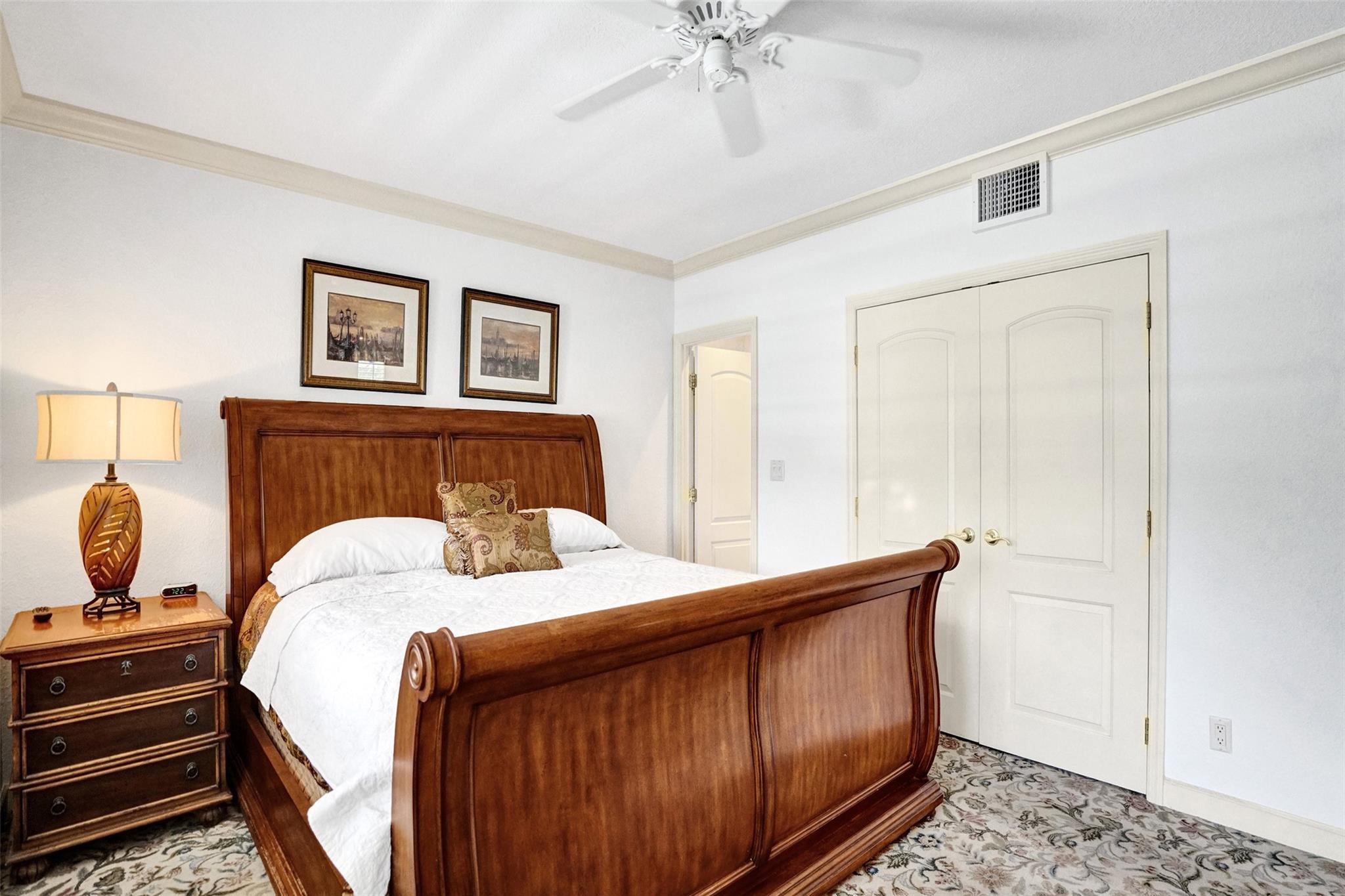 1000 SE 4th St #219 Fort Lauderdale, FL 33301