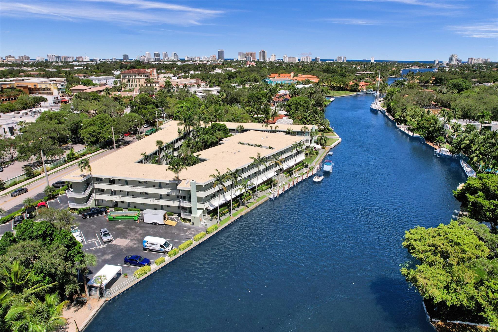 1000 SE 4th St #219 Fort Lauderdale, FL 33301