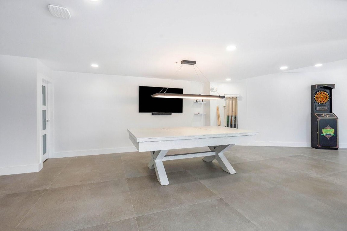 3000 Holiday #1605 Fort Lauderdale, FL 33316