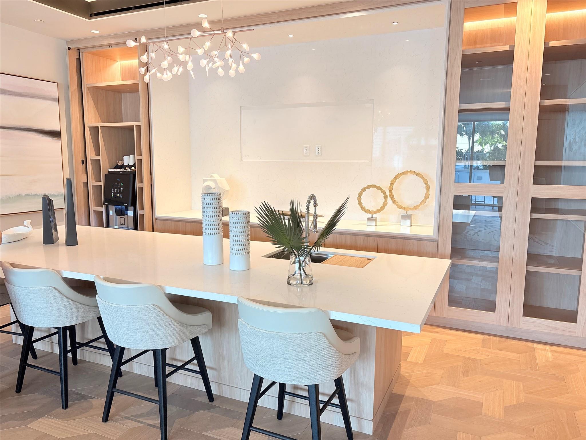 151 N Seabreeze Blvd #0703-E Fort Lauderdale, FL 33304