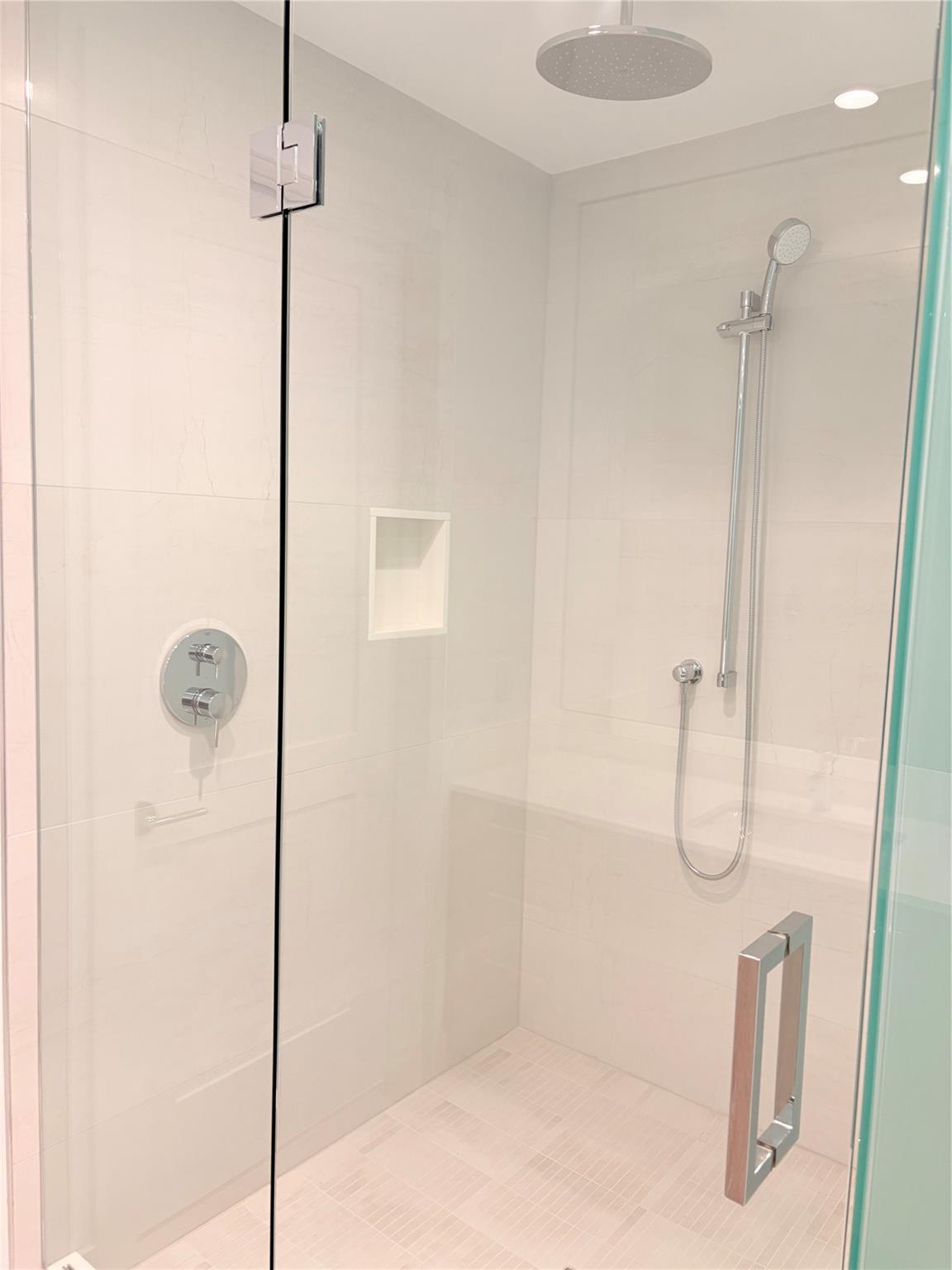 151 N Seabreeze Blvd #0703-E Fort Lauderdale, FL 33304