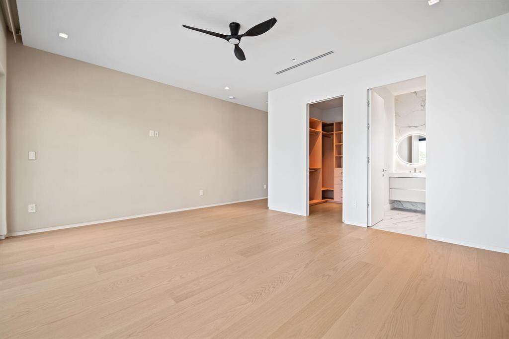607 NE 17th Fort Lauderdale, FL 33304