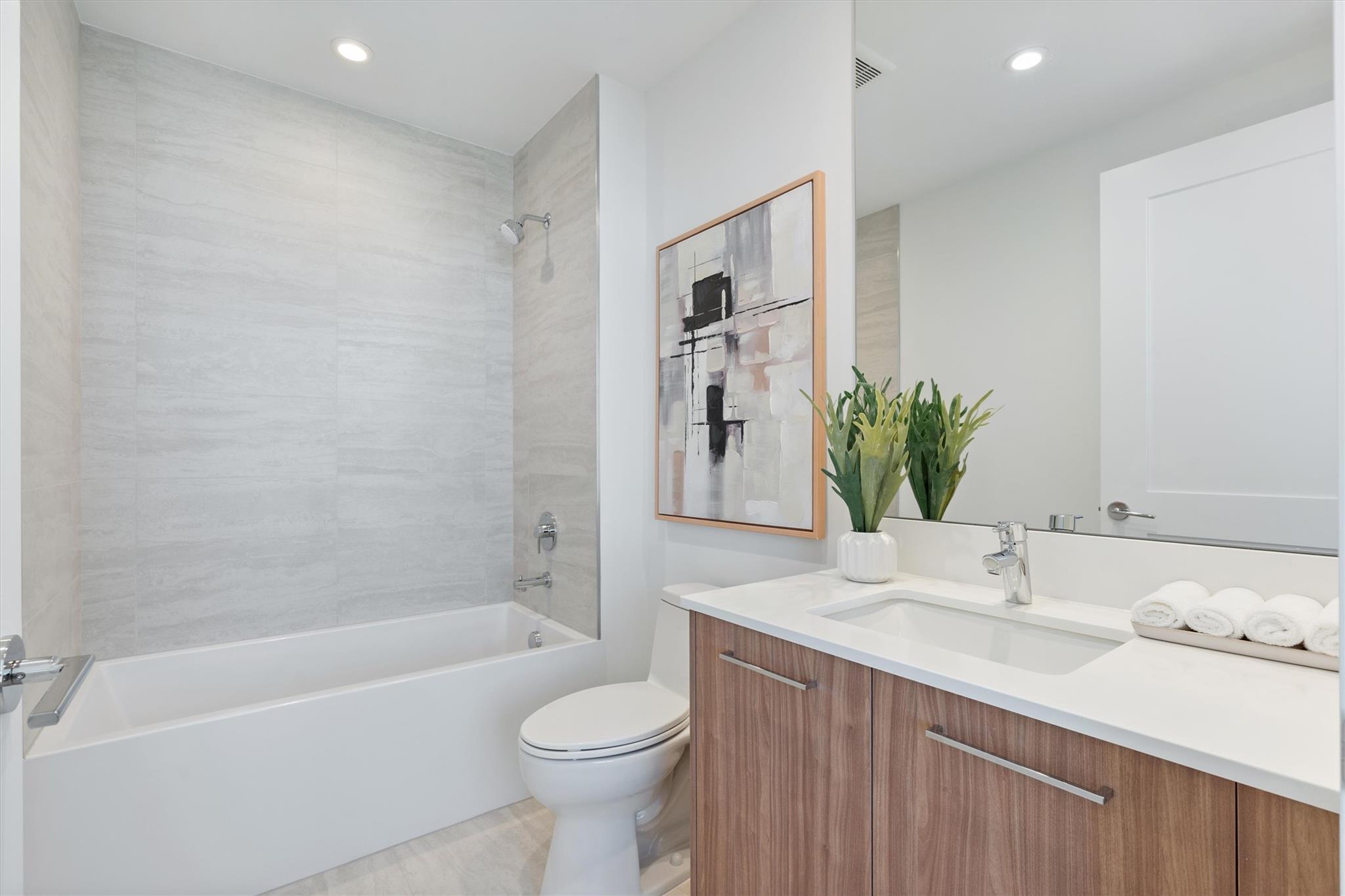 153 N Seabreeze Blvd #1405-S Fort Lauderdale, FL 33304