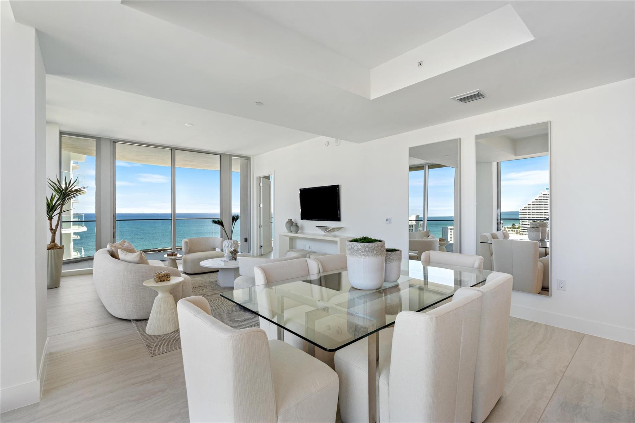 153 N Seabreeze Blvd #1405-S Fort Lauderdale, FL 33304