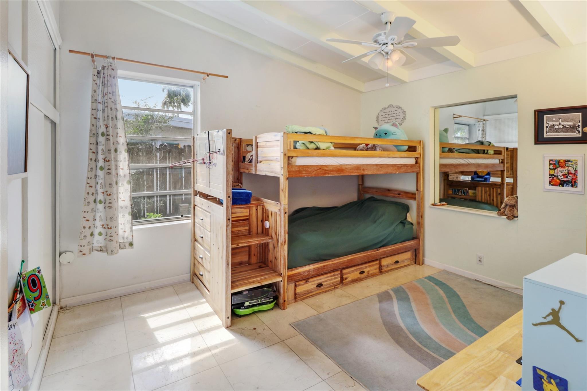 2625 E Gulfstream Ln Fort Lauderdale, FL 33312